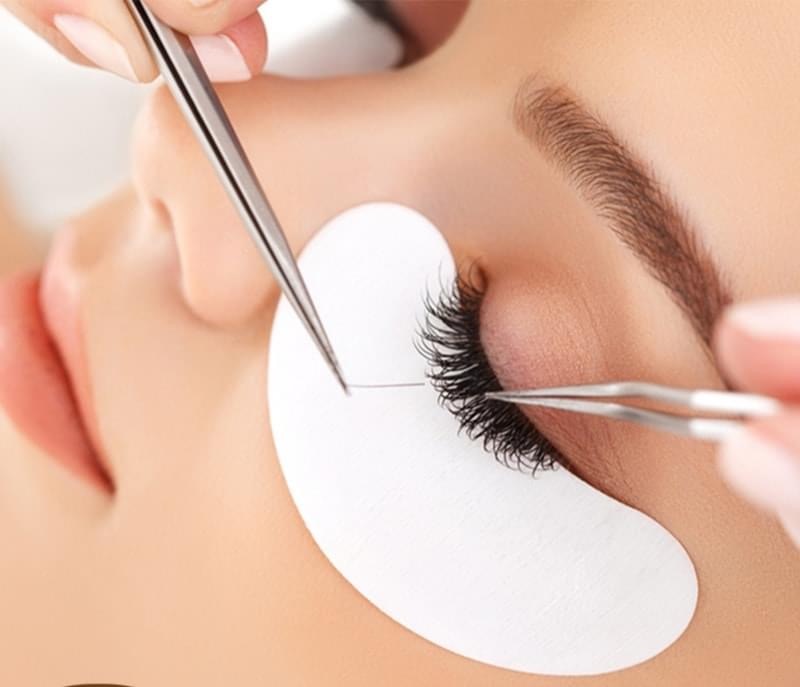 Lashes extension